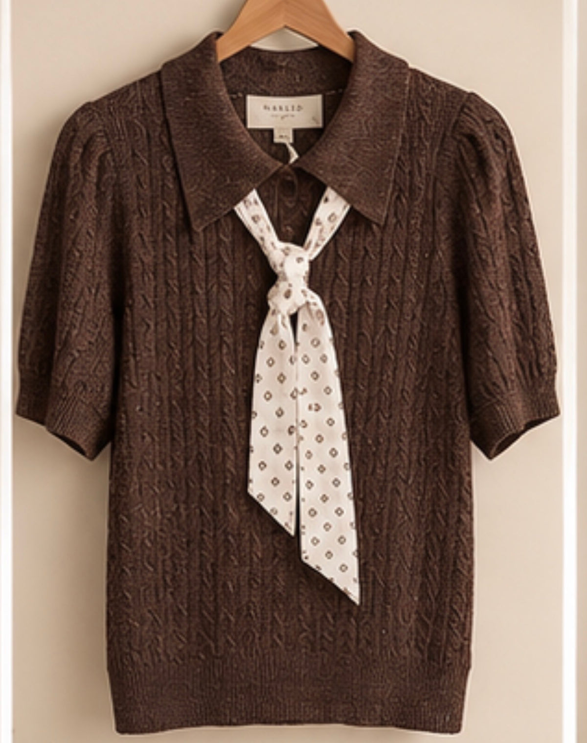 Dress blouse ￼